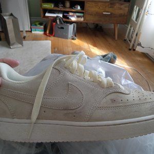 3 Pairs Shoes Ladies- sz 9 Nike & sz 10 Fila sneakers & 1 pr sz 10 stilettos